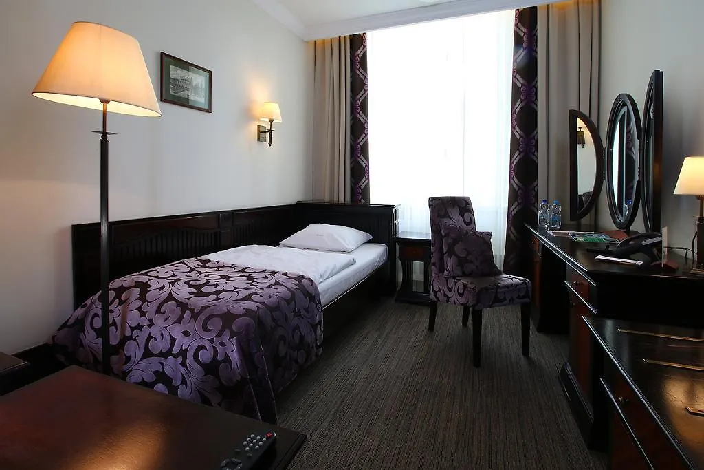 ***  Brovaria Hotel Stary Rynek - Old Town Square Posen Polen