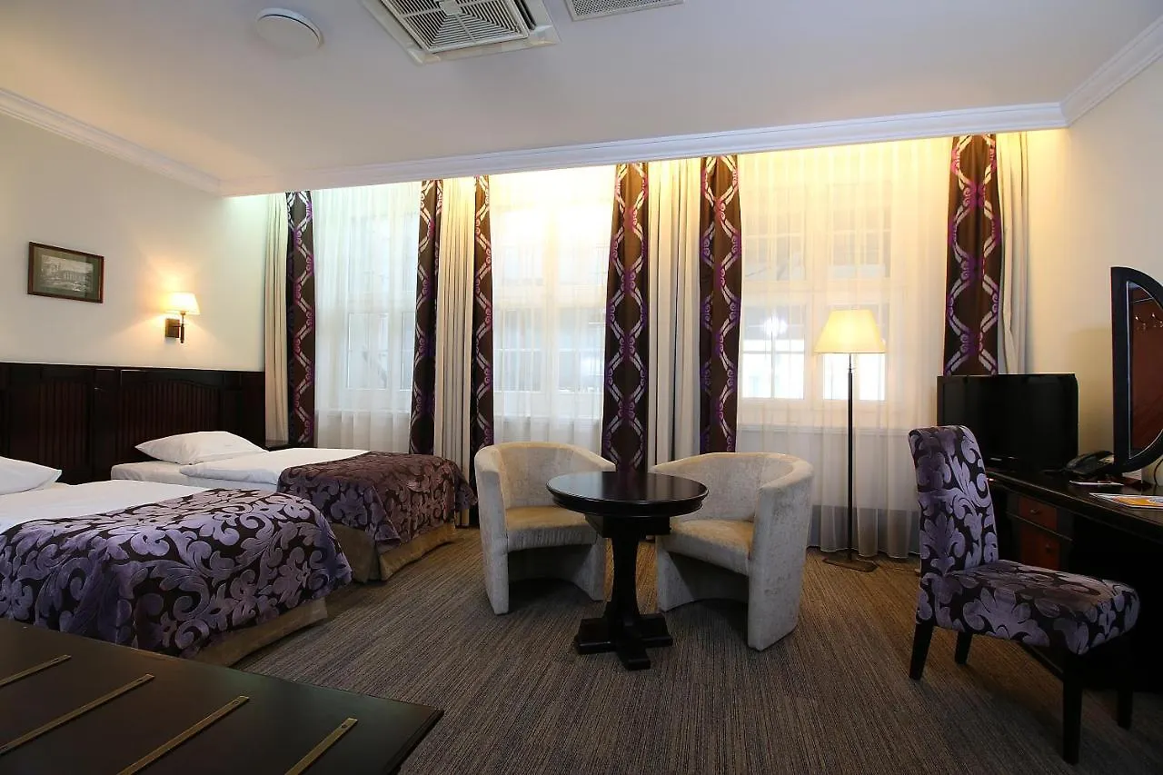 Brovaria Hotel Stary Rynek - Old Town Square Posen