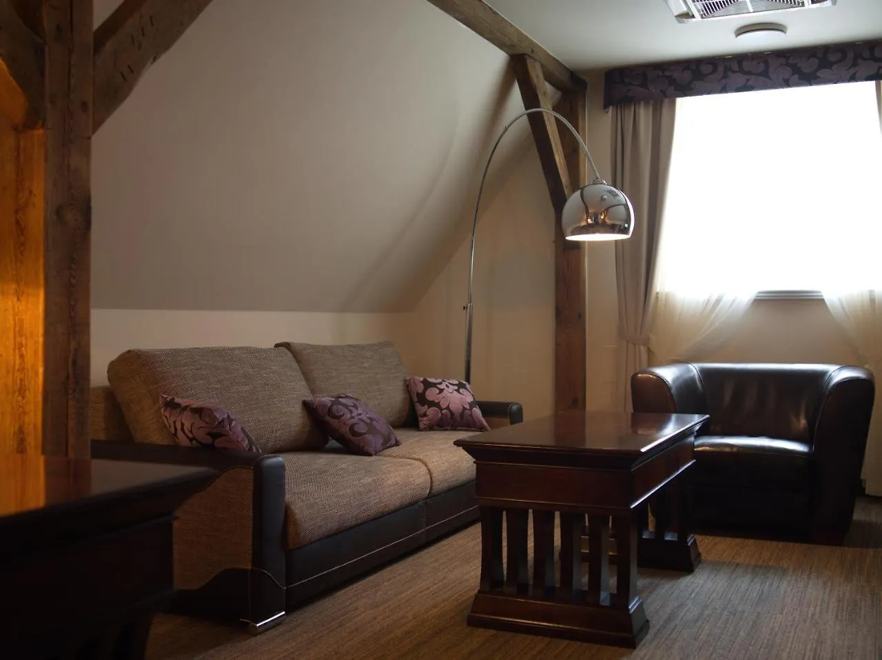 Brovaria Hotel Stary Rynek - Old Town Square بوزنان